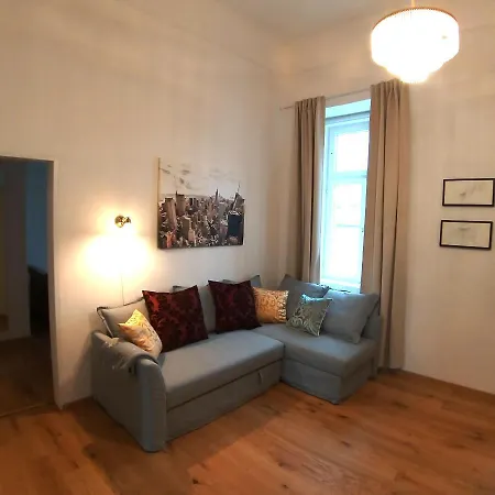 Marie Antoinette Apartment Gmunden