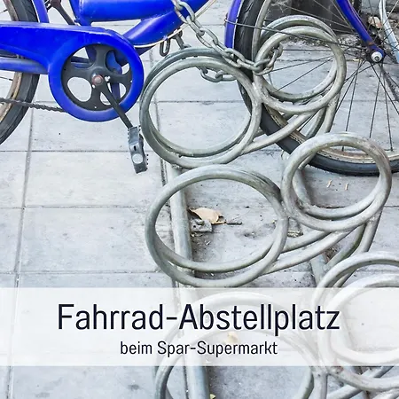 Marie Antoinette, Blick Auf Den Stadtplatz, Traunseeblick - Ideal Fuer Paare Und Kulturinteressierte *