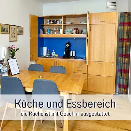 Marie Antoinette, Blick Auf Den Stadtplatz, Traunseeblick - Ideal Fuer Paare Und Kulturinteressierte Apartmán *