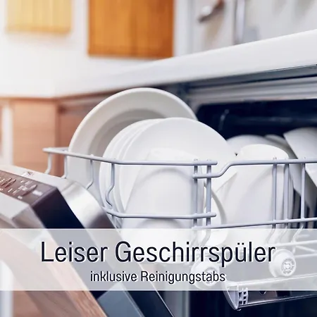 Marie Antoinette, Blick Auf Den Stadtplatz, Traunseeblick - Ideal Fuer Paare Und Kulturinteressierte *